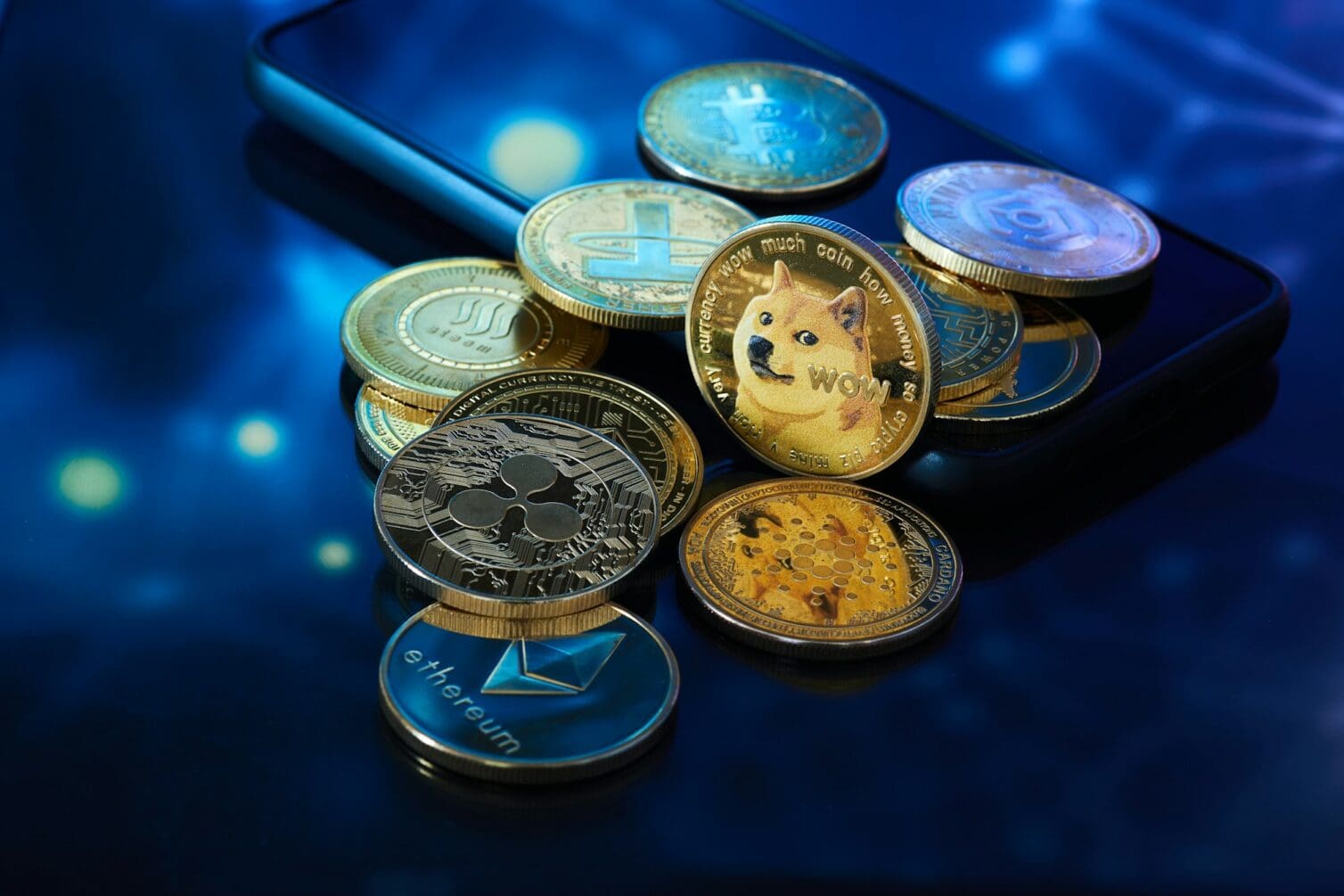 Various golden cryptocurrencies